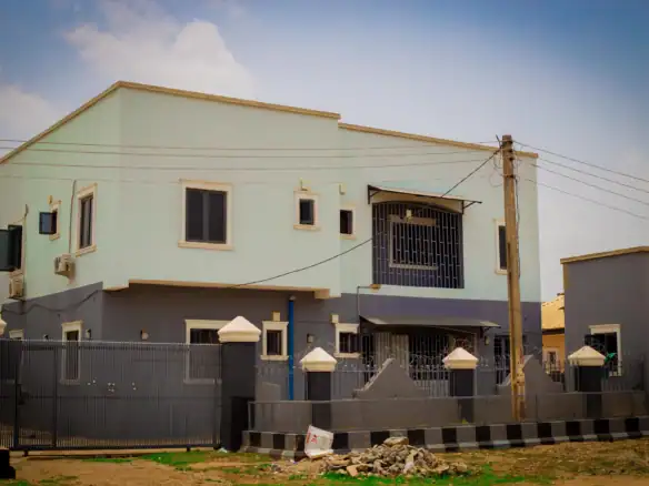 2 units of 2-bedroom flat located